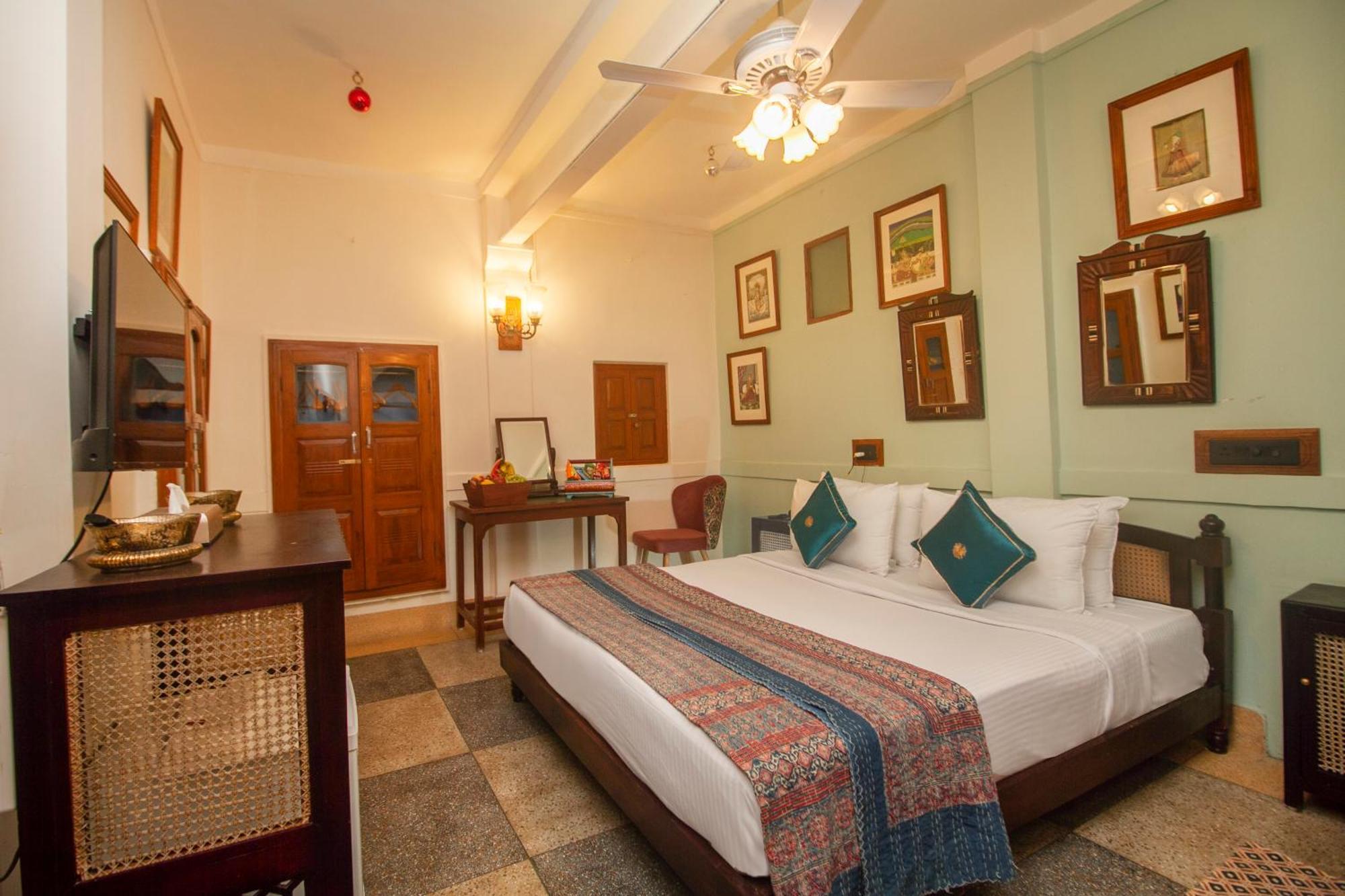 Amritara Manak Haveli, Jodhpur Hotel Джодпур Екстериор снимка