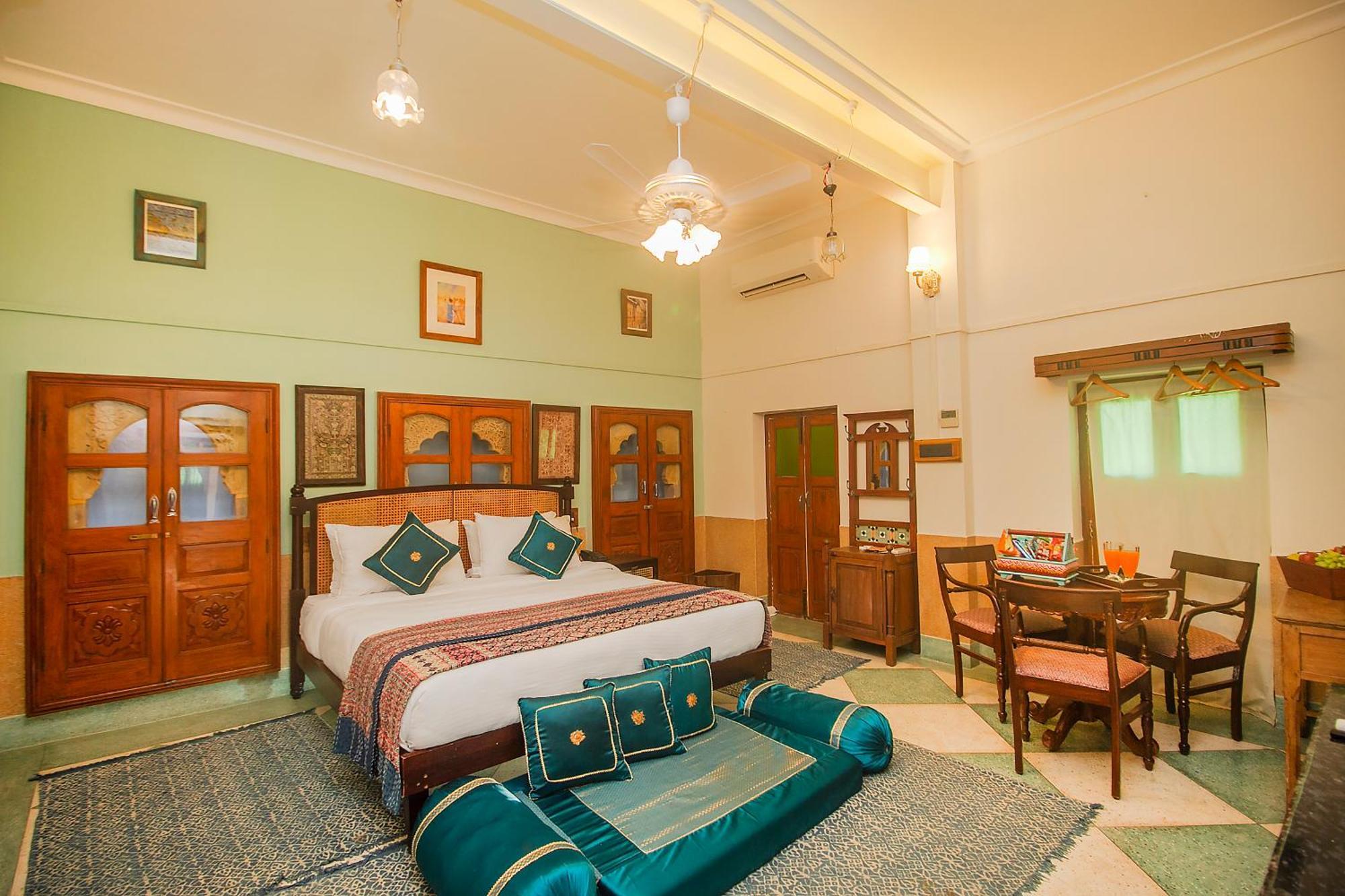 Amritara Manak Haveli, Jodhpur Hotel Джодпур Екстериор снимка